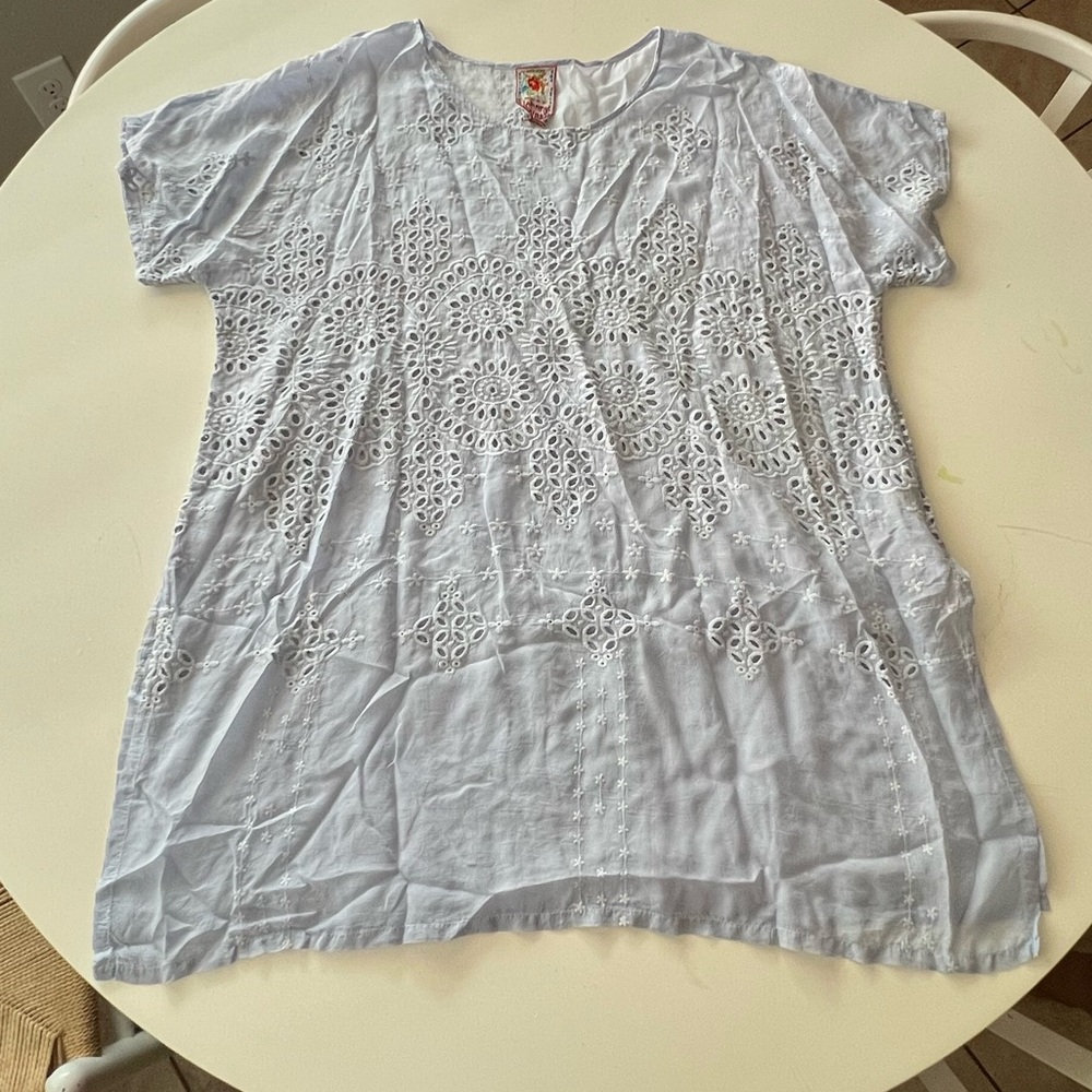 Johnny was top size 2x